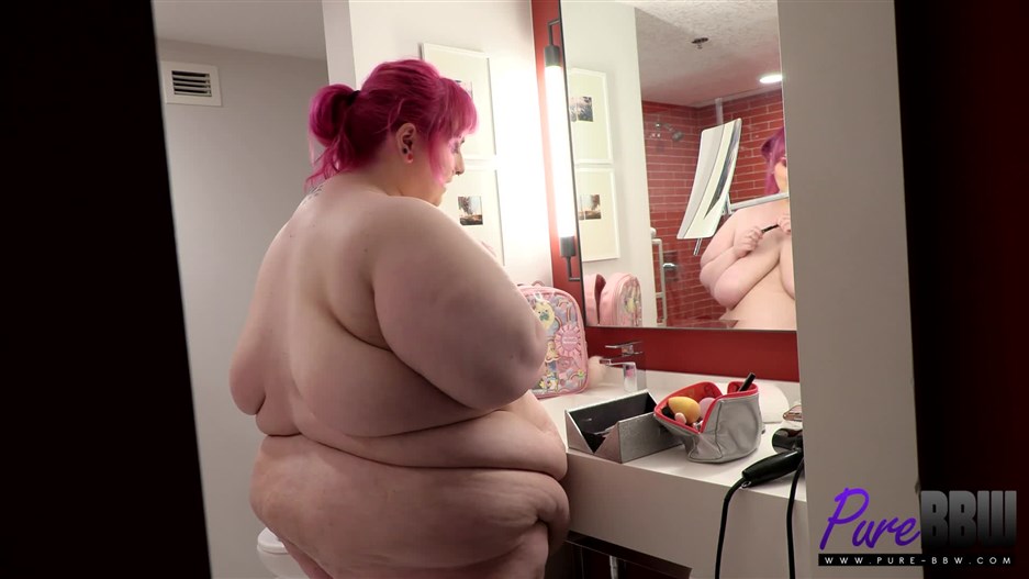 Pure BBW with Autumn Hart in Getting all dolled up to get laid